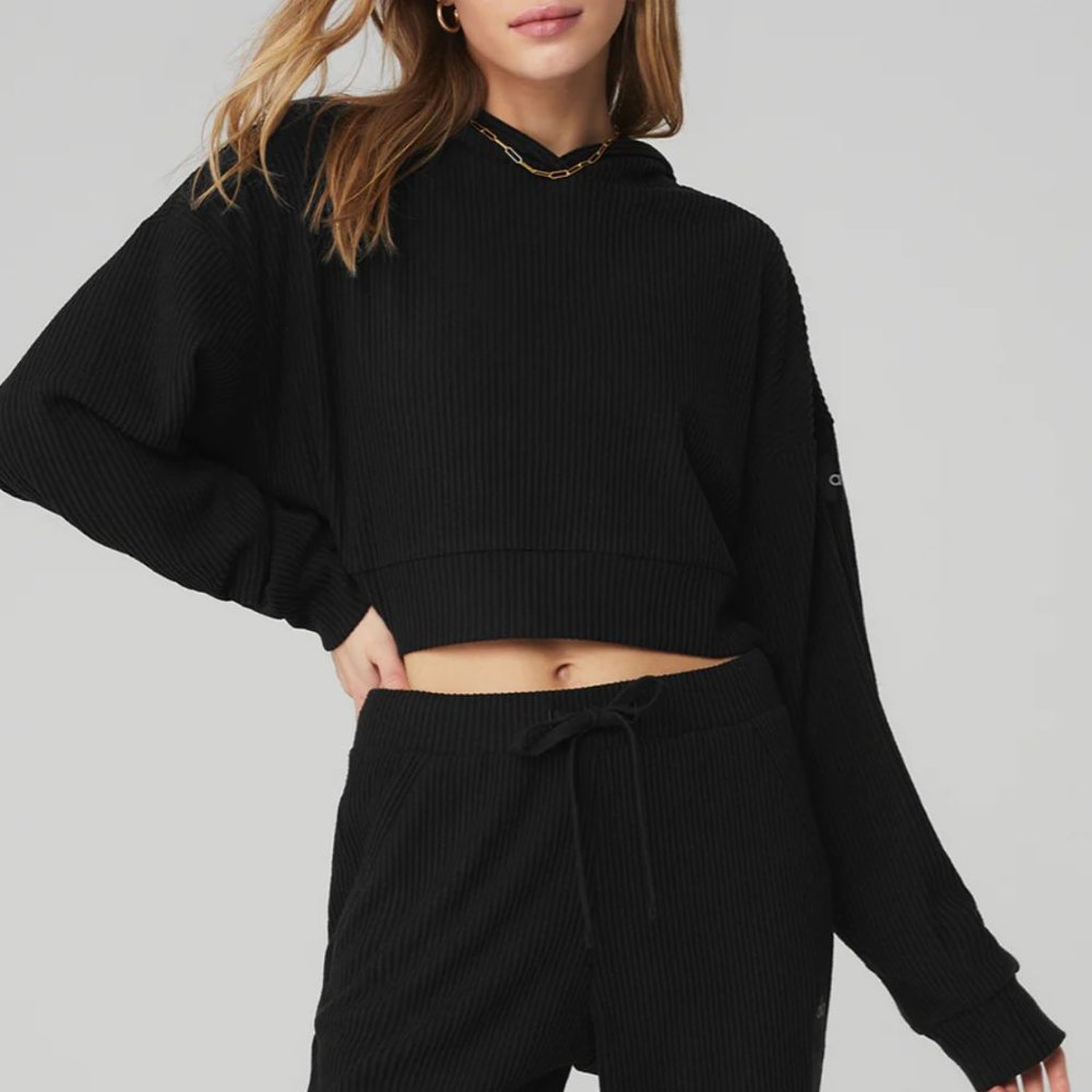 Alo Yoga Muse Set